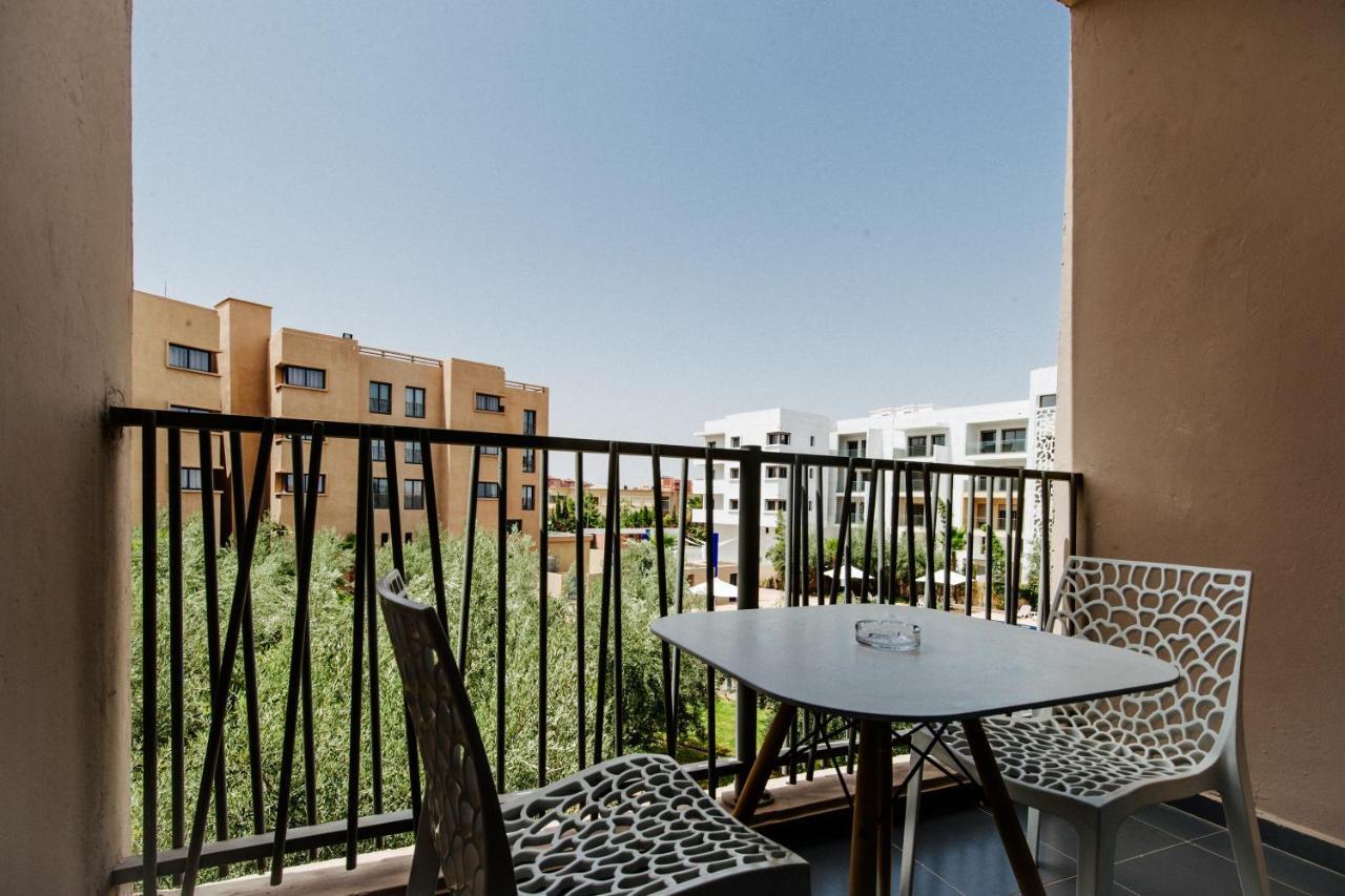 Junior Apartment with Pool View