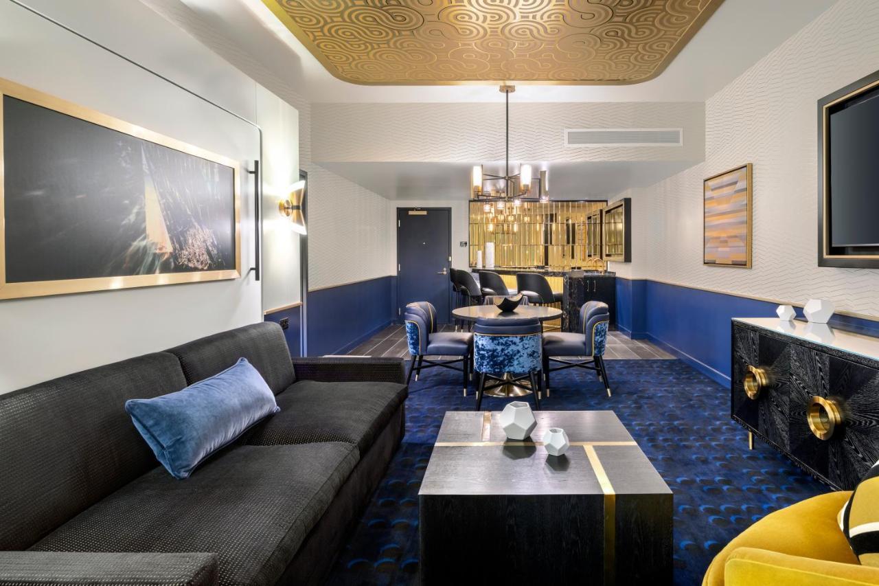 Circa Suite