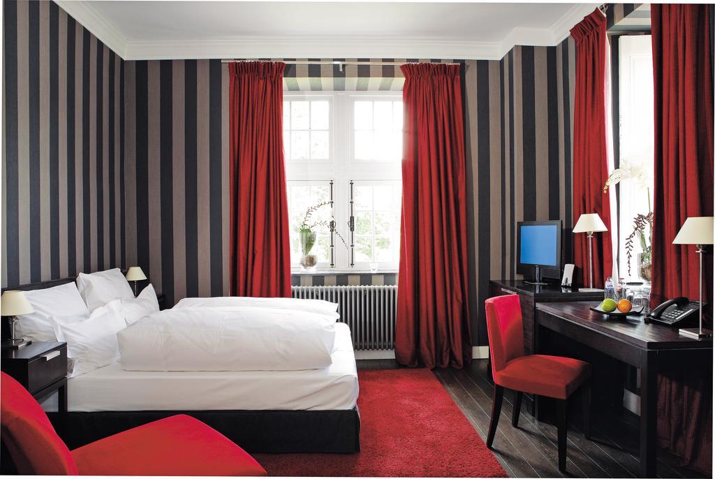 Deluxe Double Room,226462286:JPEG