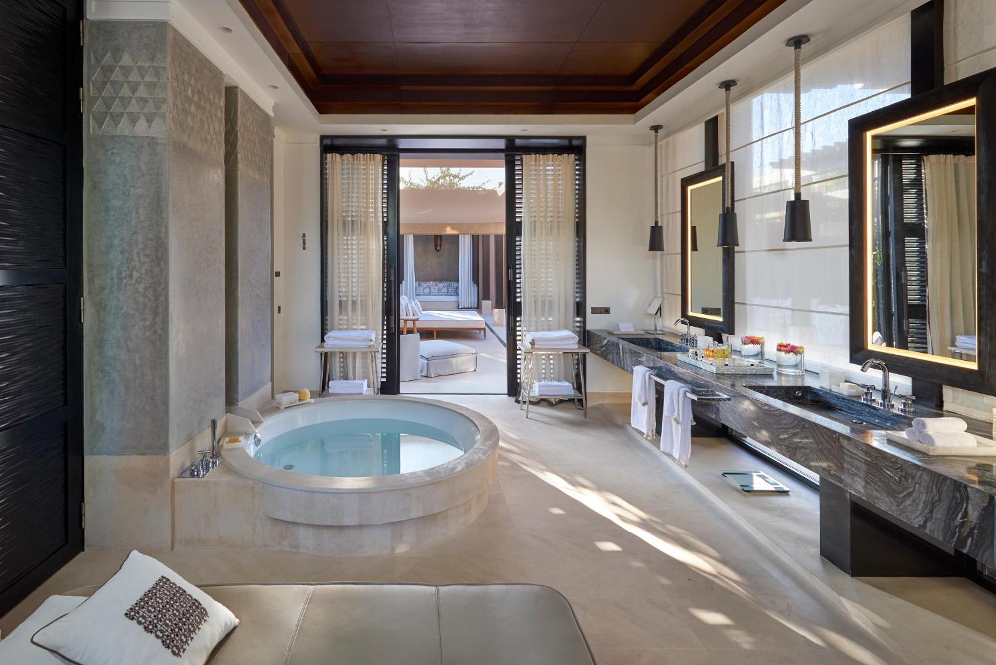 Mandarin Pool Family Villa