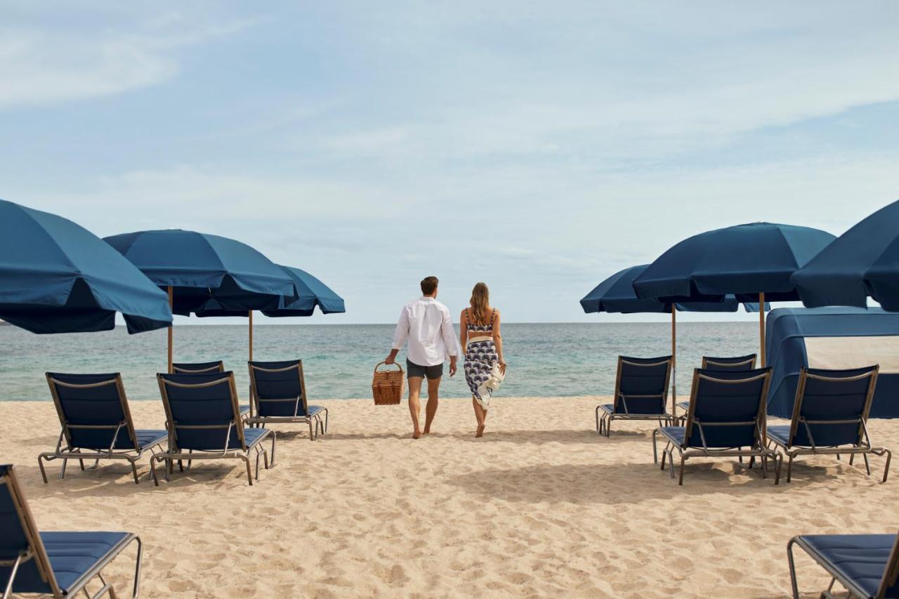 Ocean-View Two Bedroom Residential Suite King and Two Queens