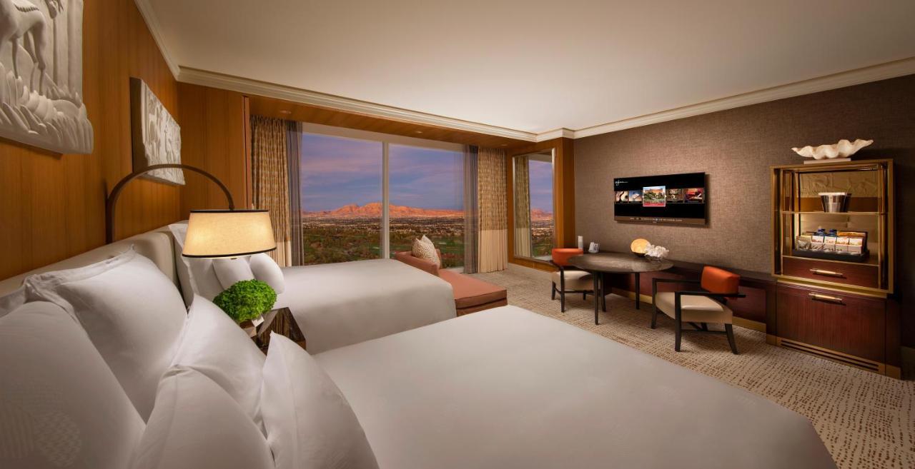 Wynn Panoramic View Two Queens - Enjoy Daily Brunch for Two at the Buffet