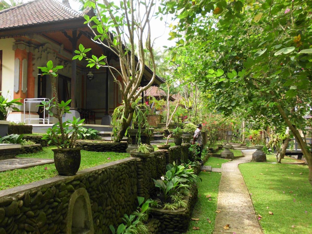 Suite with Garden View
