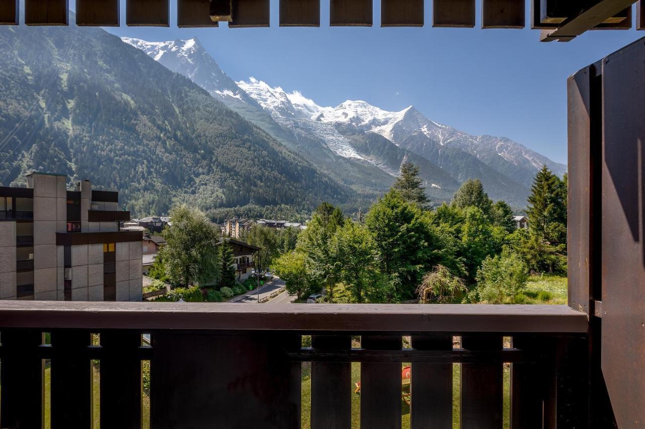 Double or Twin Room with Mont Blanc View