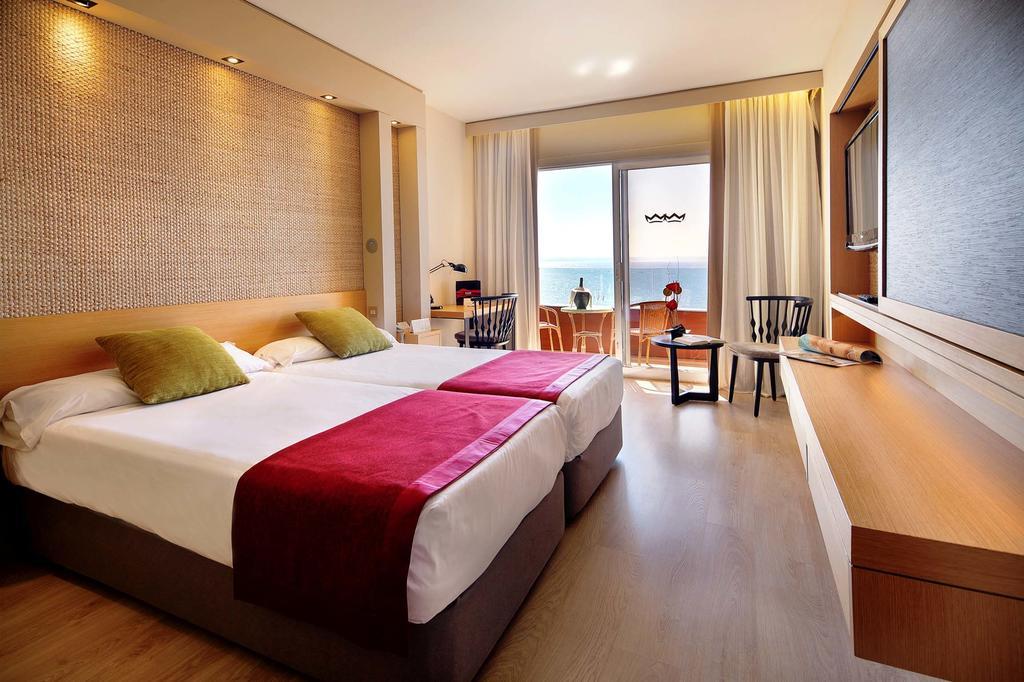 Double or Twin Room with Sea View & Spa Access