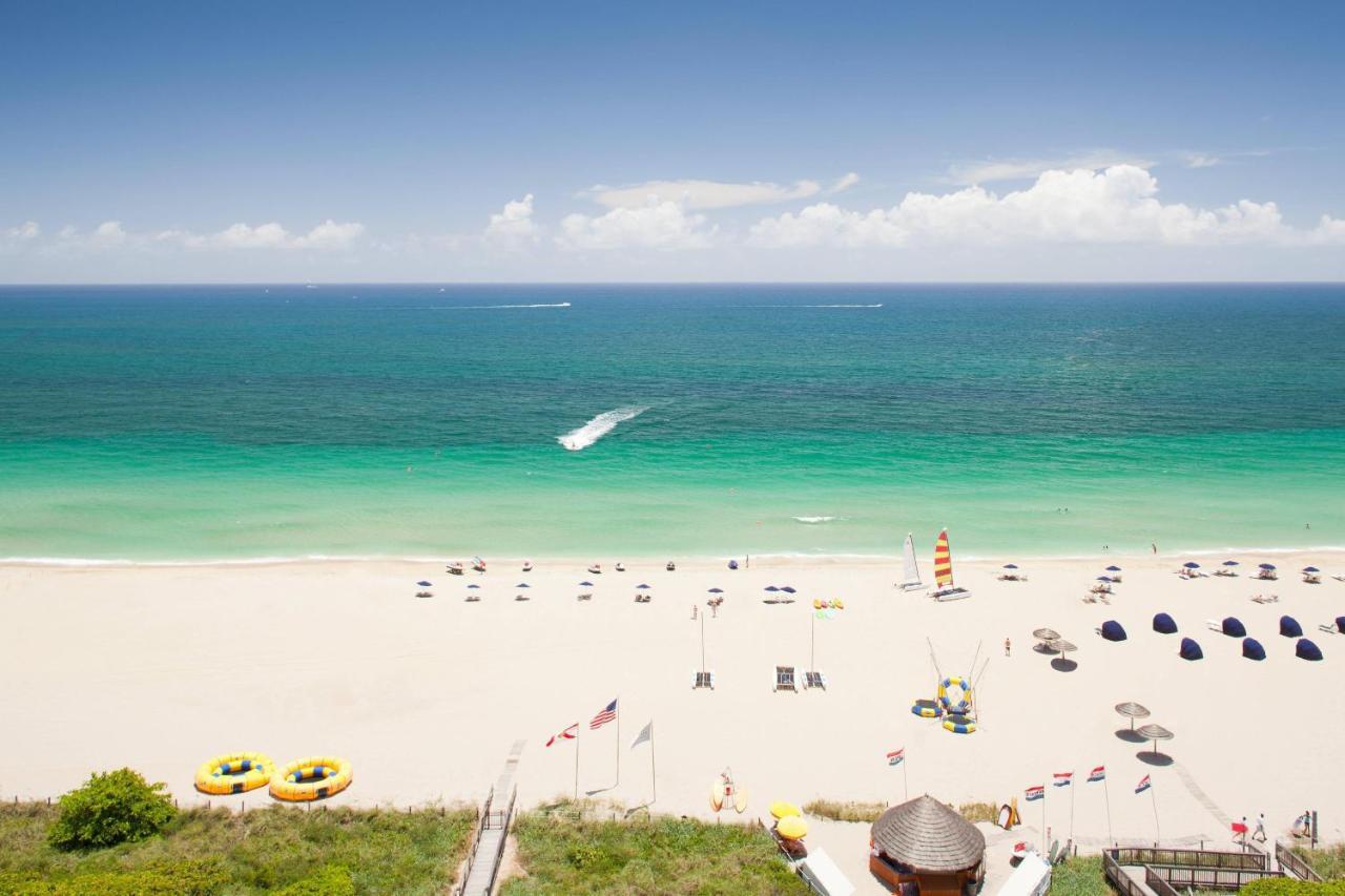 Double Room with Oceanfront View and Balcony