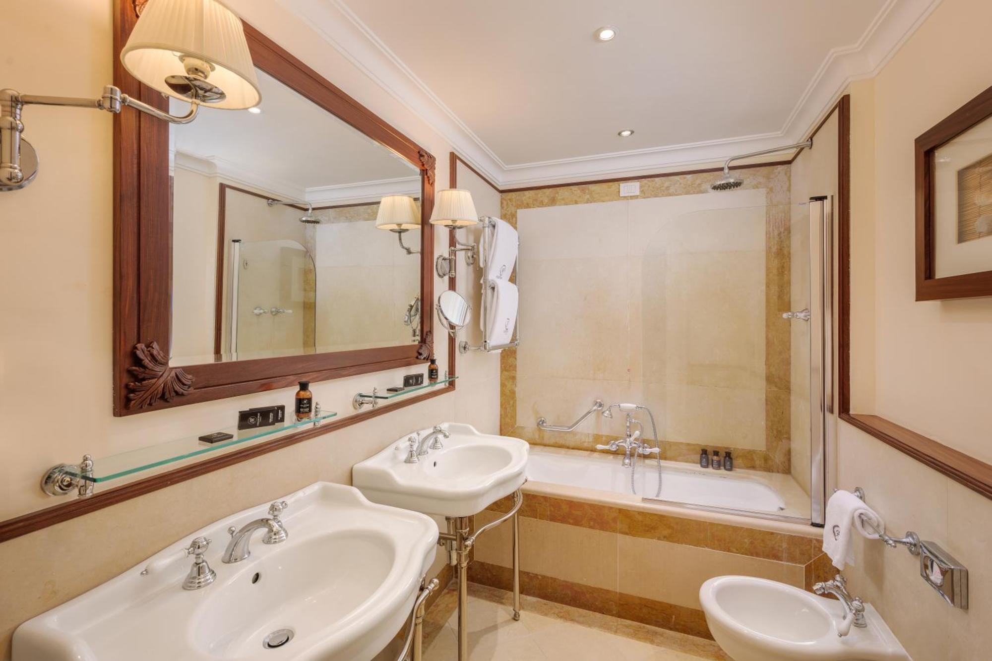 Prestige Kamer met Zijdelings Uitzicht op Zee