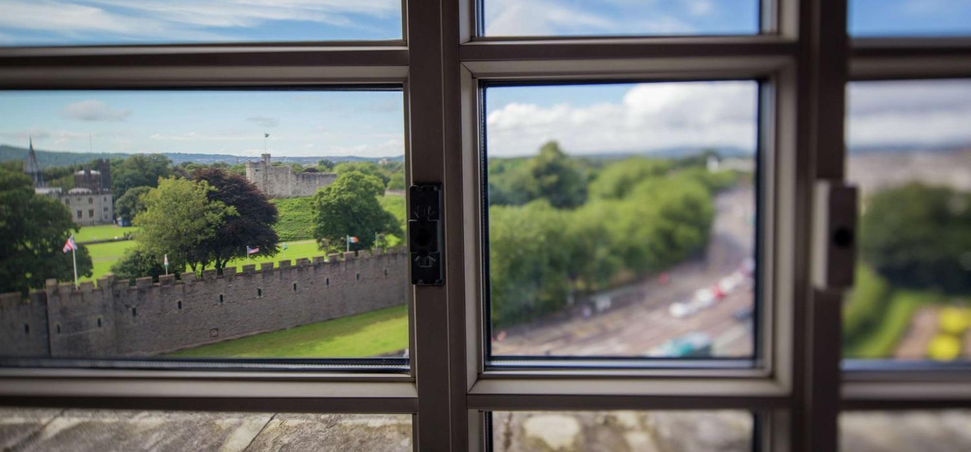 Executive King Room with View and Lounge Access