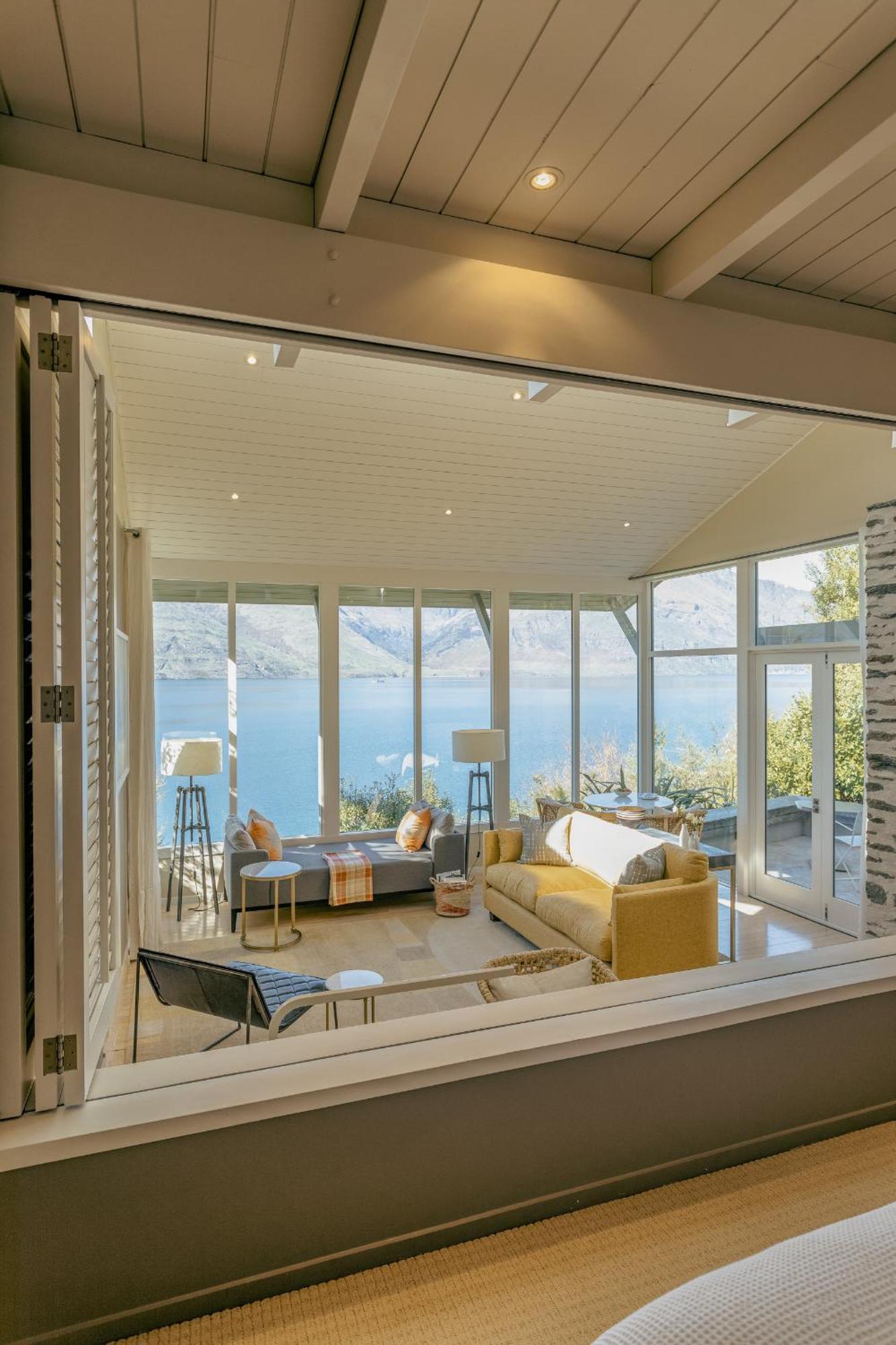 Grand Lake View Suite