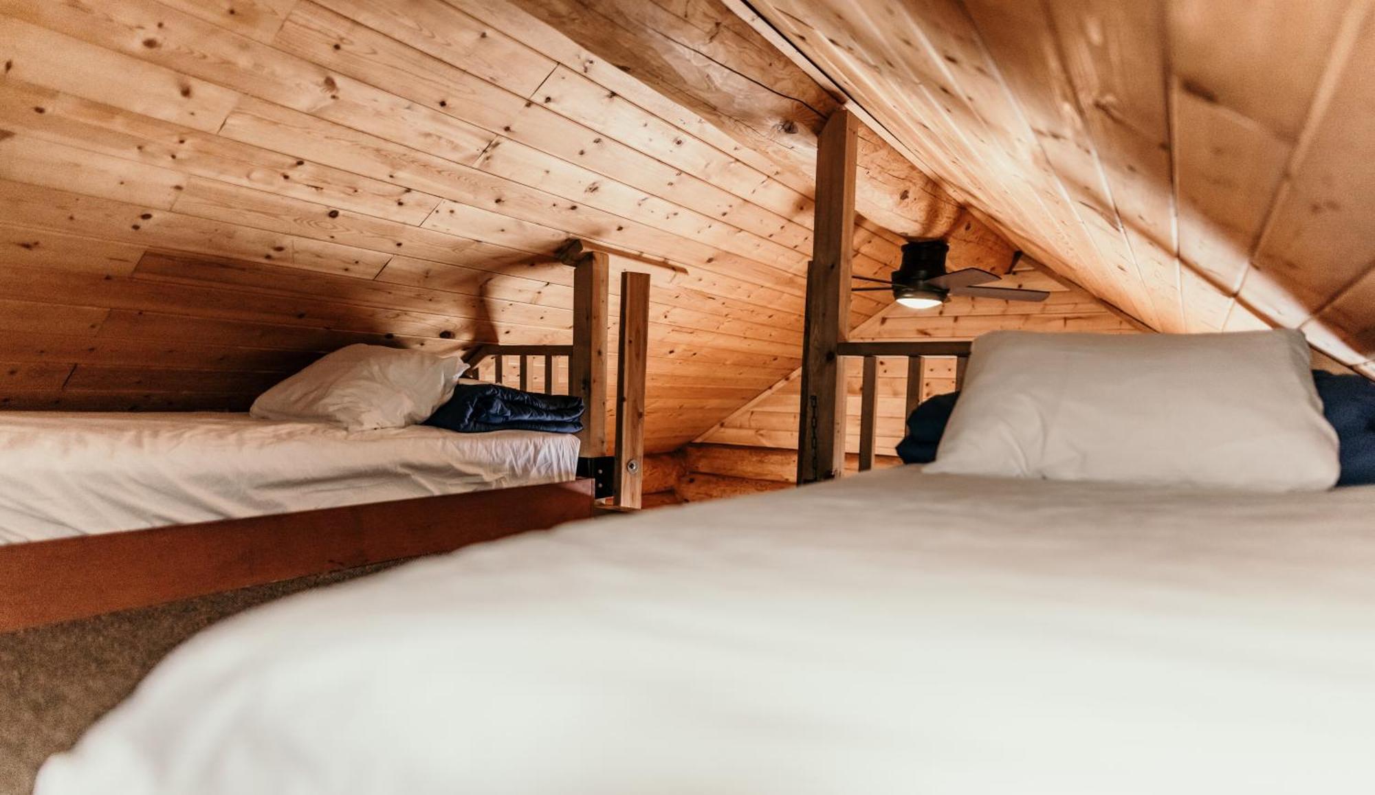 One-Bedroom Cabin #1