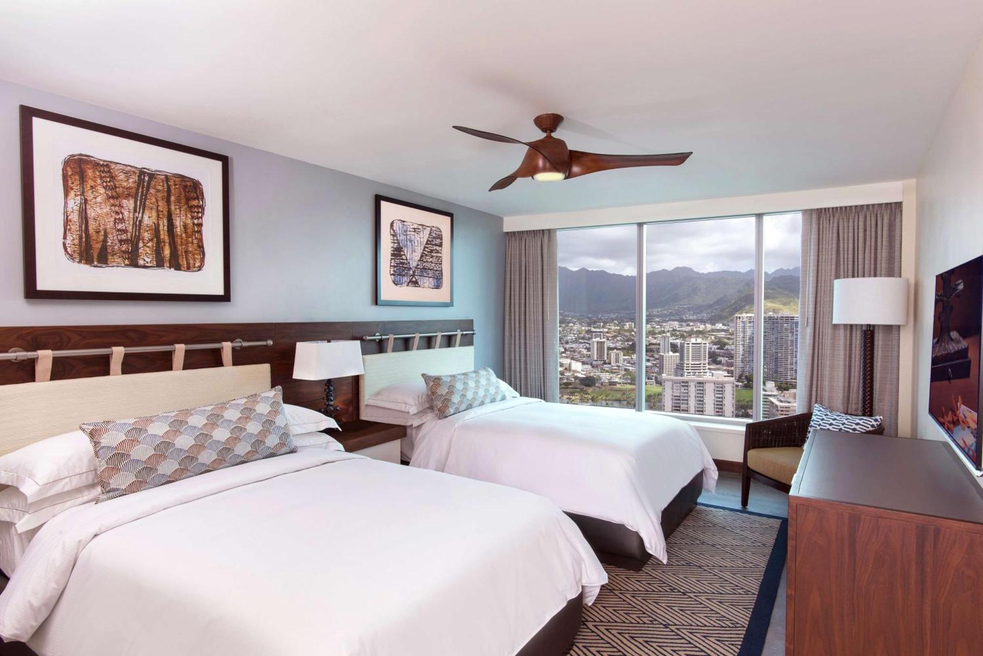 Three-Bedroom Penthouse Suite with Ocean View
