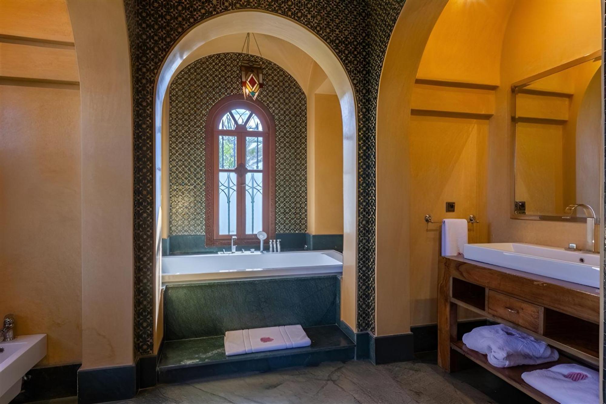 King Room with Pool View