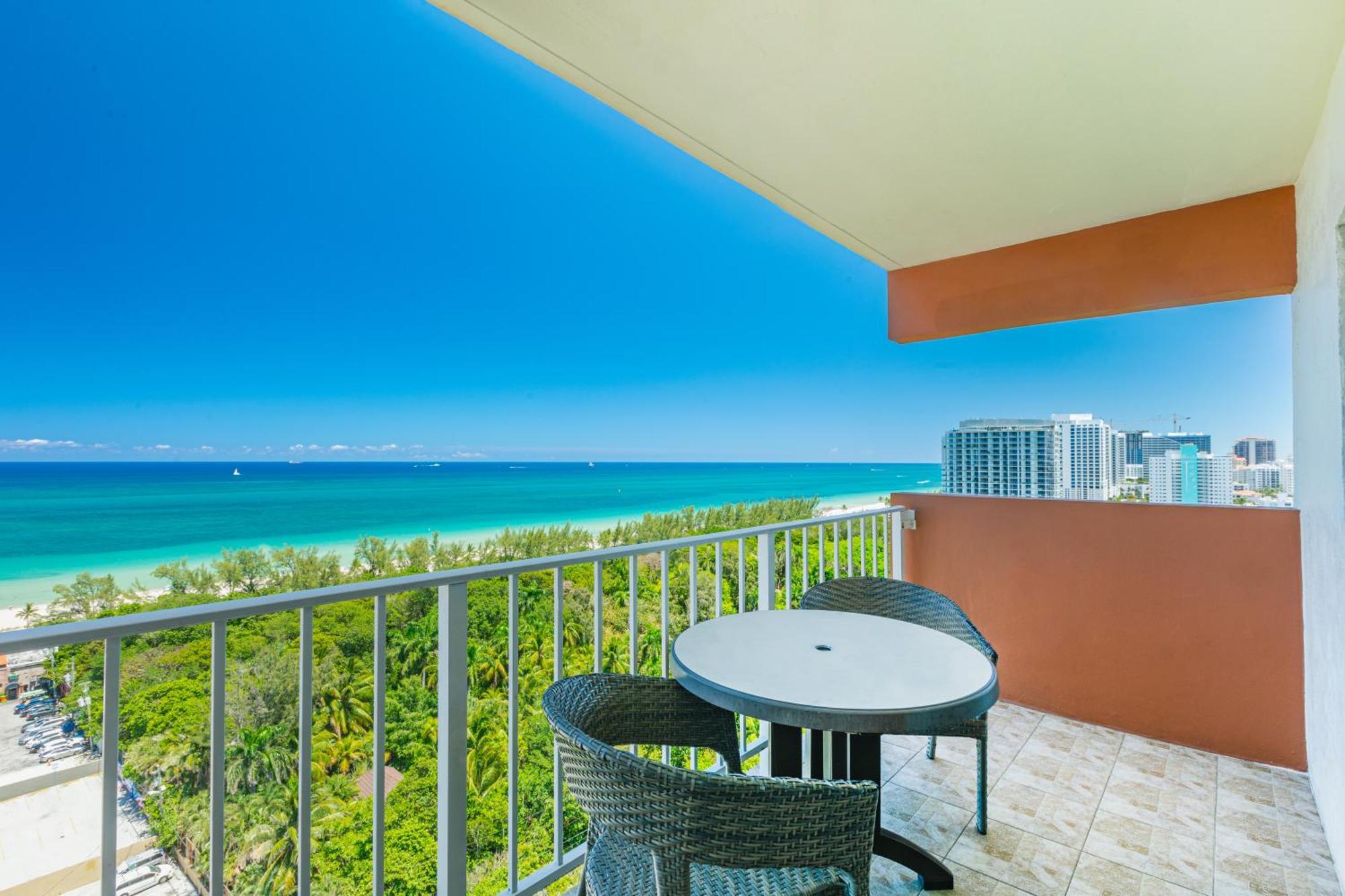 Superior Suite with Sea View