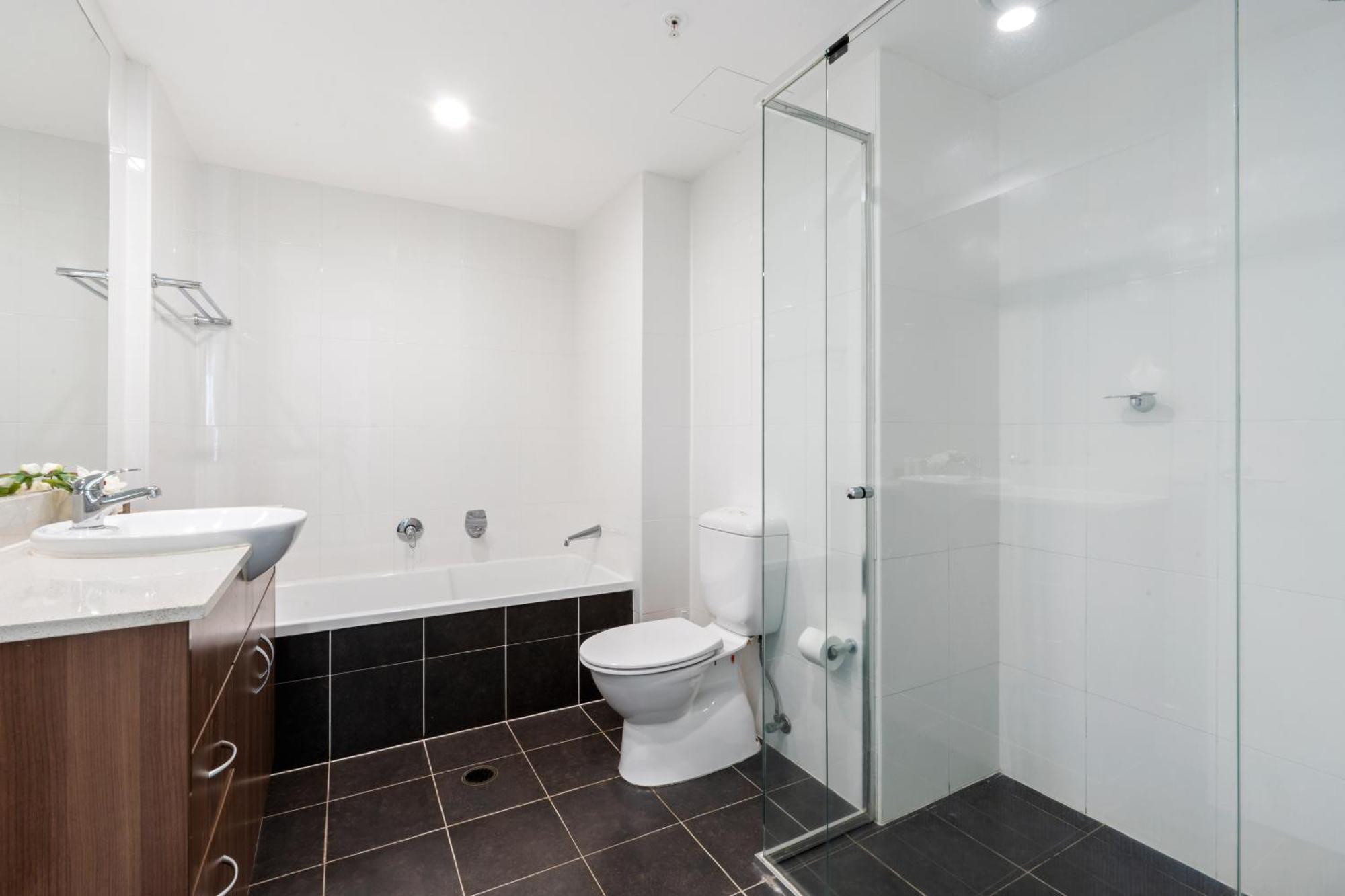 One-Bedroom Apartment,1603744087:JPEG