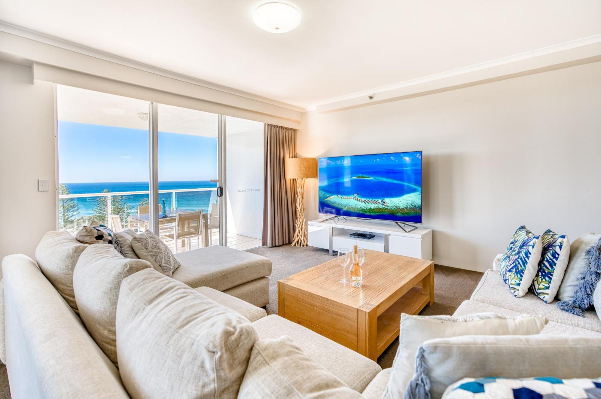 Superior One-Bedroom Apartment with Ocean View