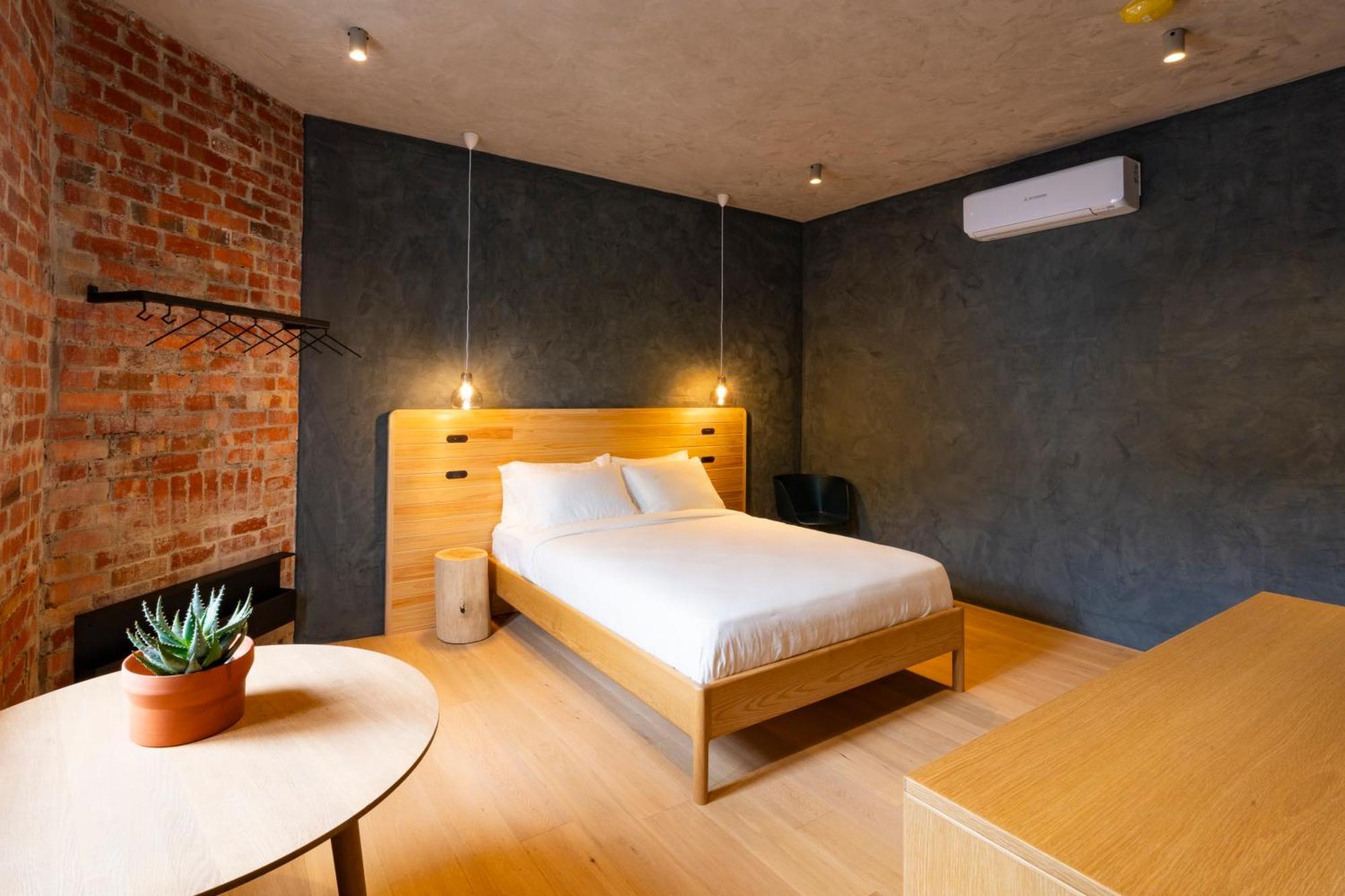Deluxe Double Room,1639429275:JPEG