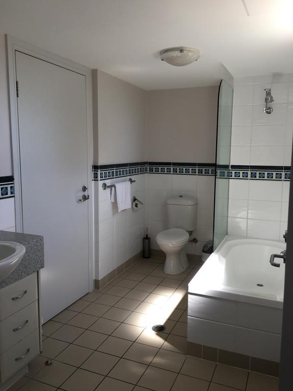 One-Bedroom Apartment,1219881589:JPEG