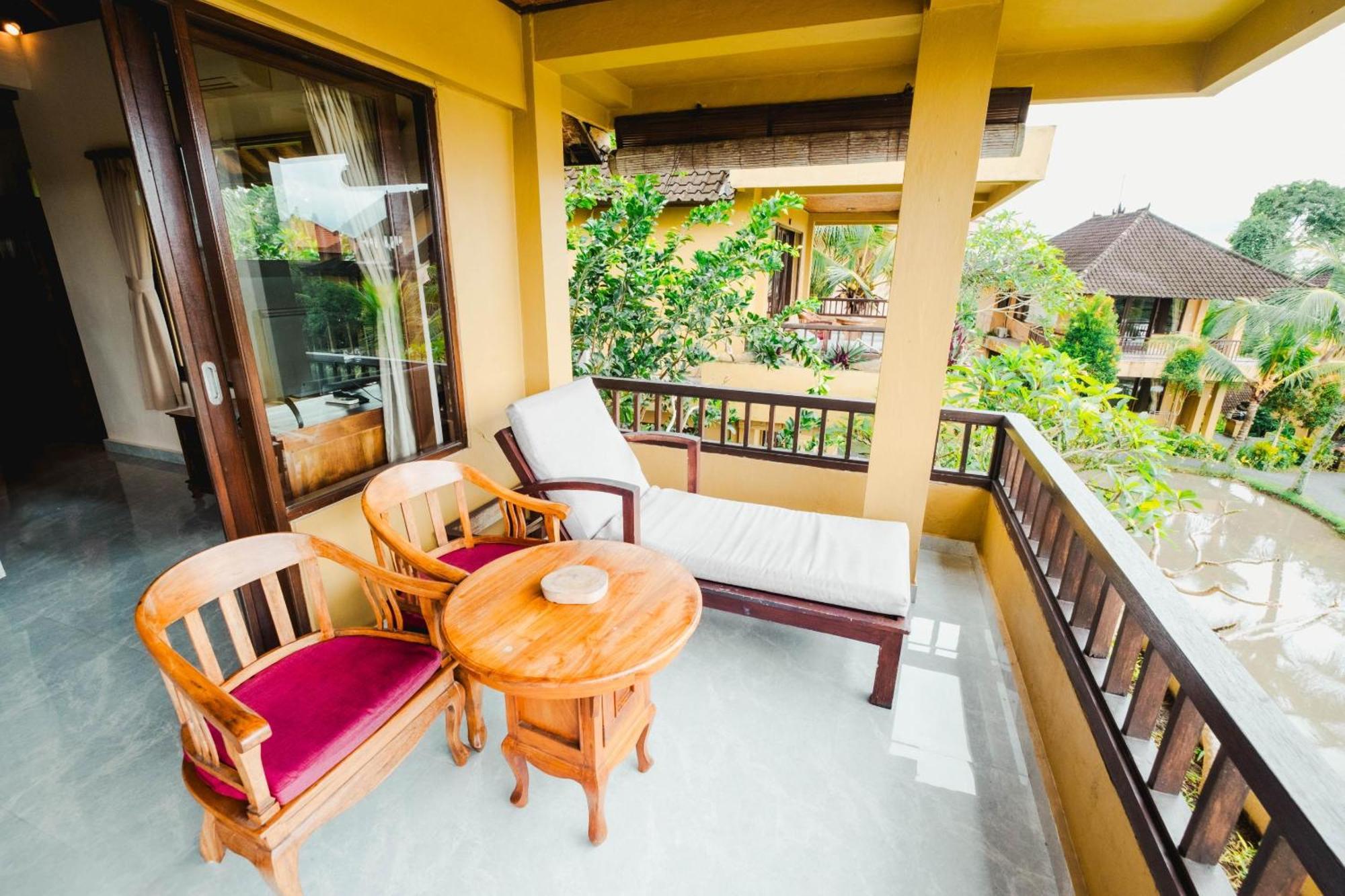 Deluxe Double or Twin Room with Balcony