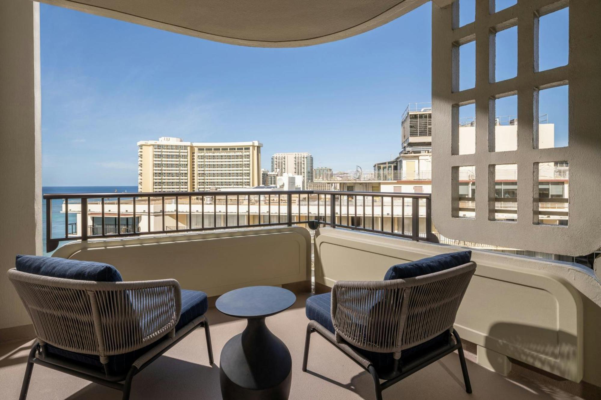 Newly Renovated Tower Partial Ocean View, Larger Guest room, 2 Double