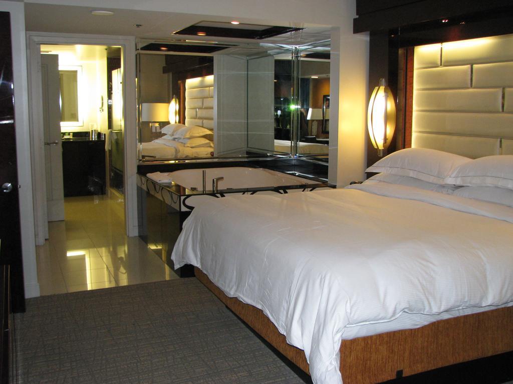 Two-Bedroom Suite with Kitchen