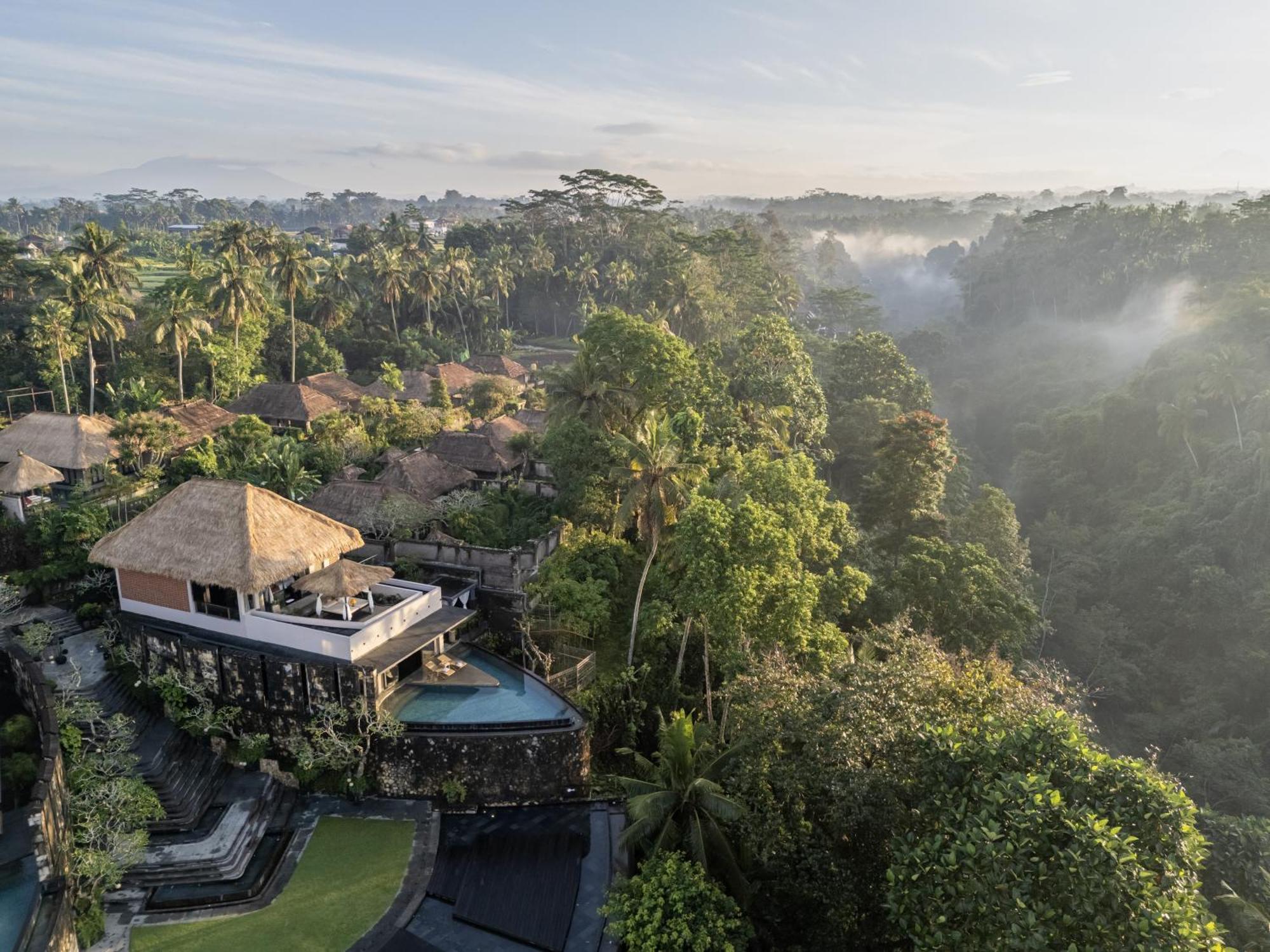 Three-Bedroom Villa with Afternoon Tea