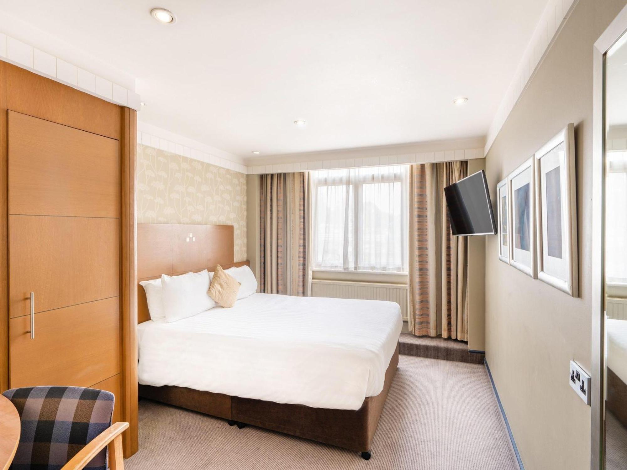 Classic Double Room