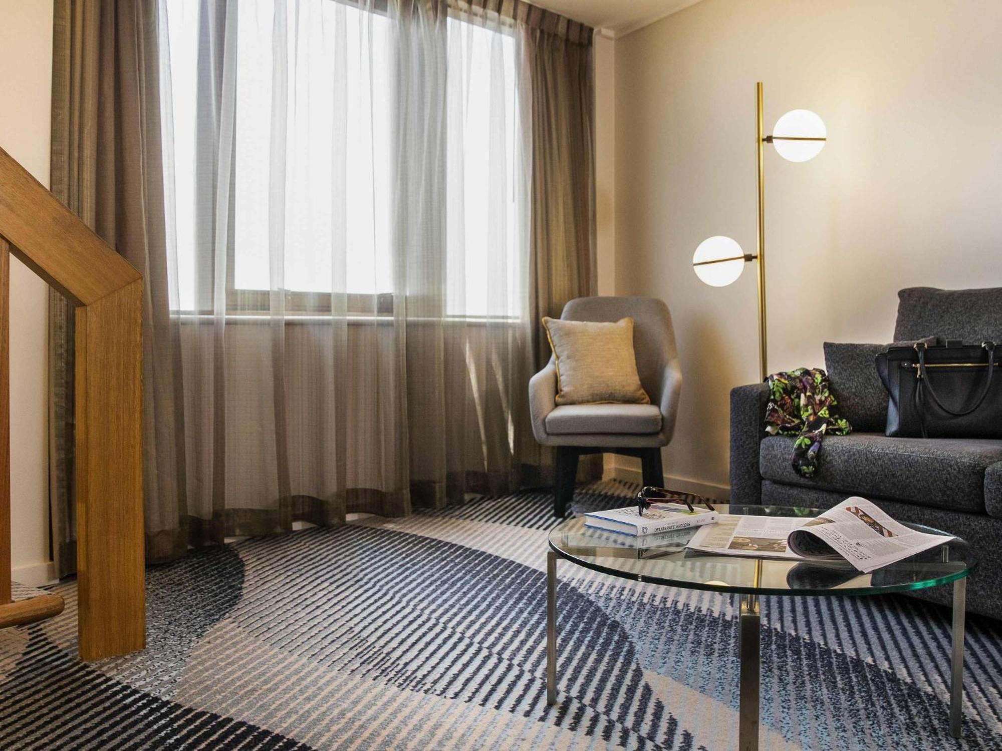 Deluxe Spa King Suite