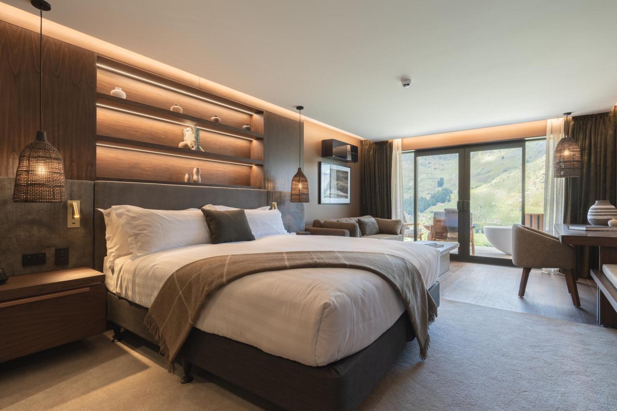 Shotover River View Room