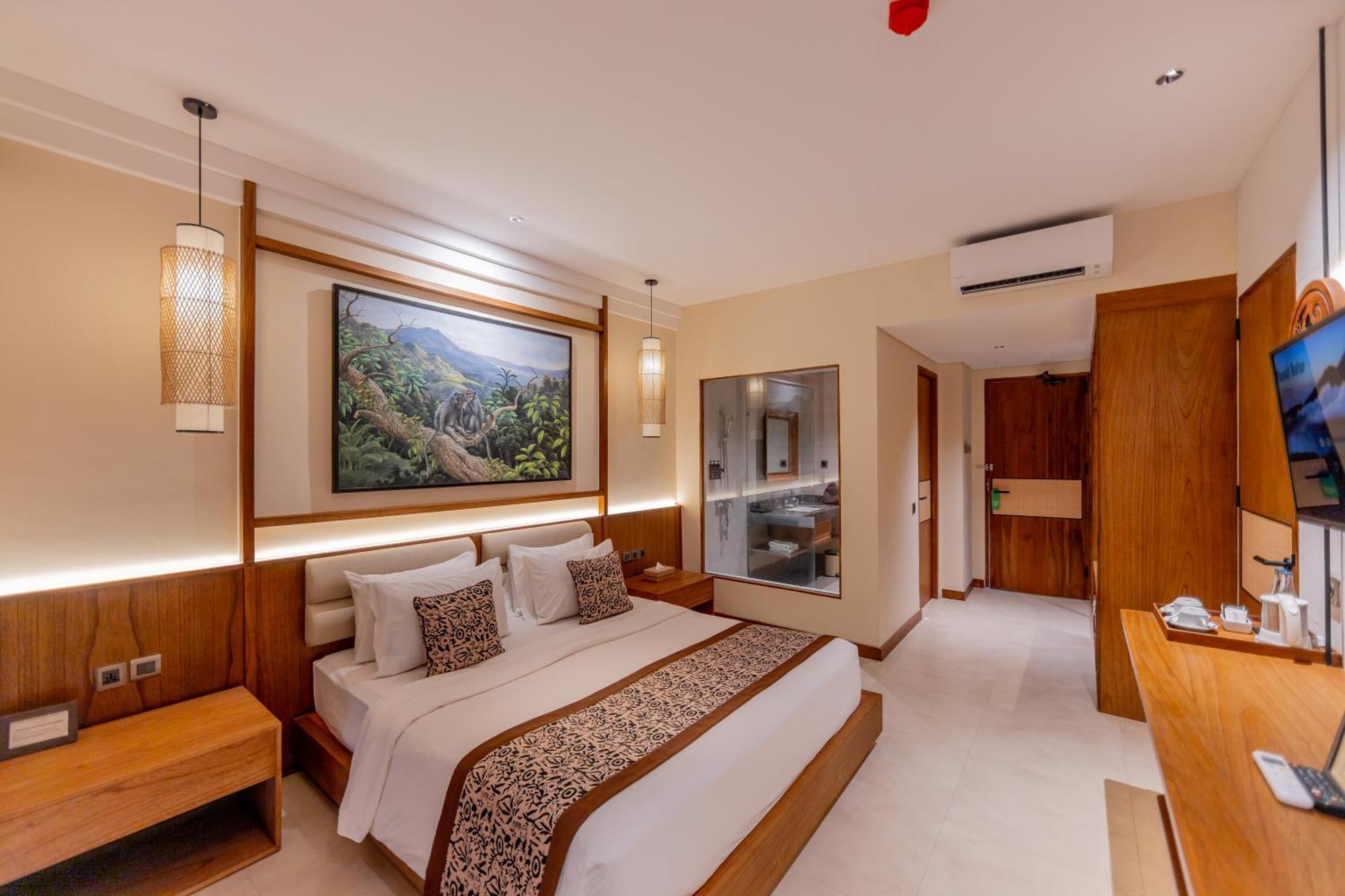 Best Deal- Deluxe Double or Twin Room with Pool View
