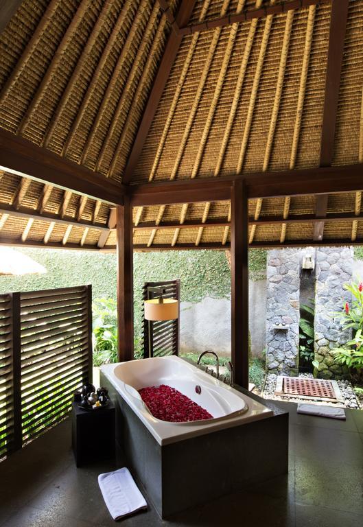 One-Bedroom Deluxe Pool Villa with Free Massage