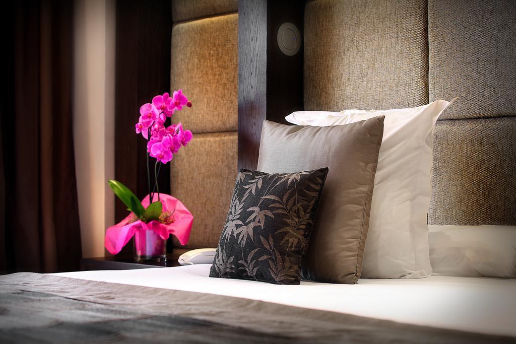 Presidential Suite with Sea View & SPA access