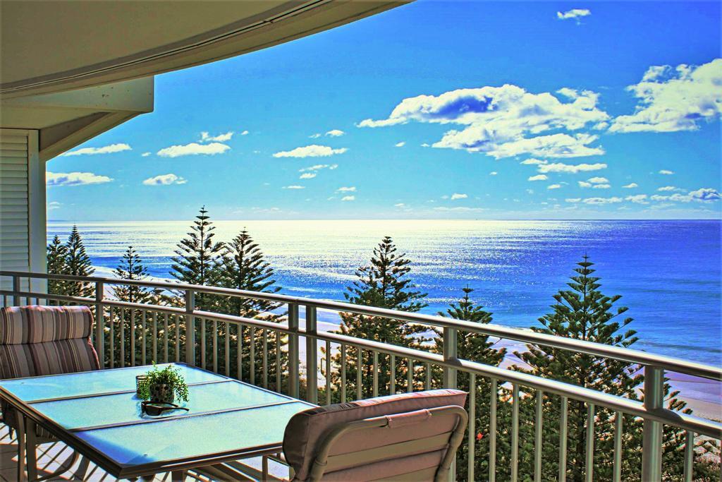 Three-Bedroom Apartment Ocean View,705328543:JPEG