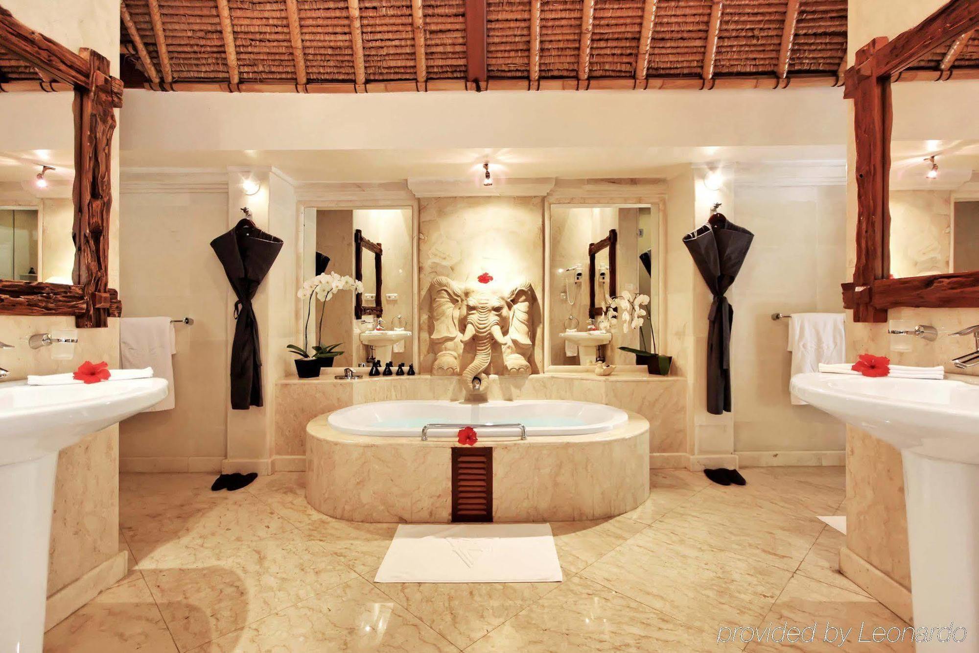 Elephant Pool Villa