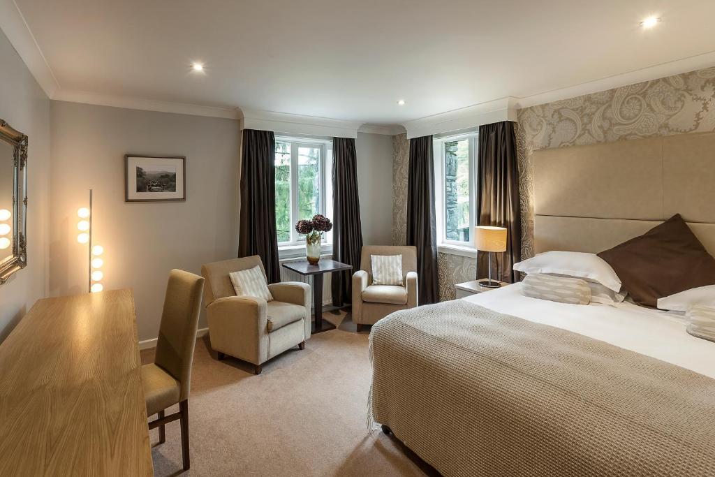 Roomy Signature Room