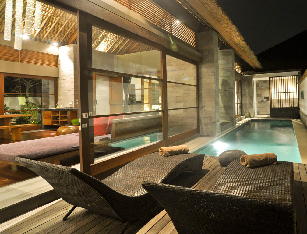 Family Two-Bedroom Villa with Private Pool