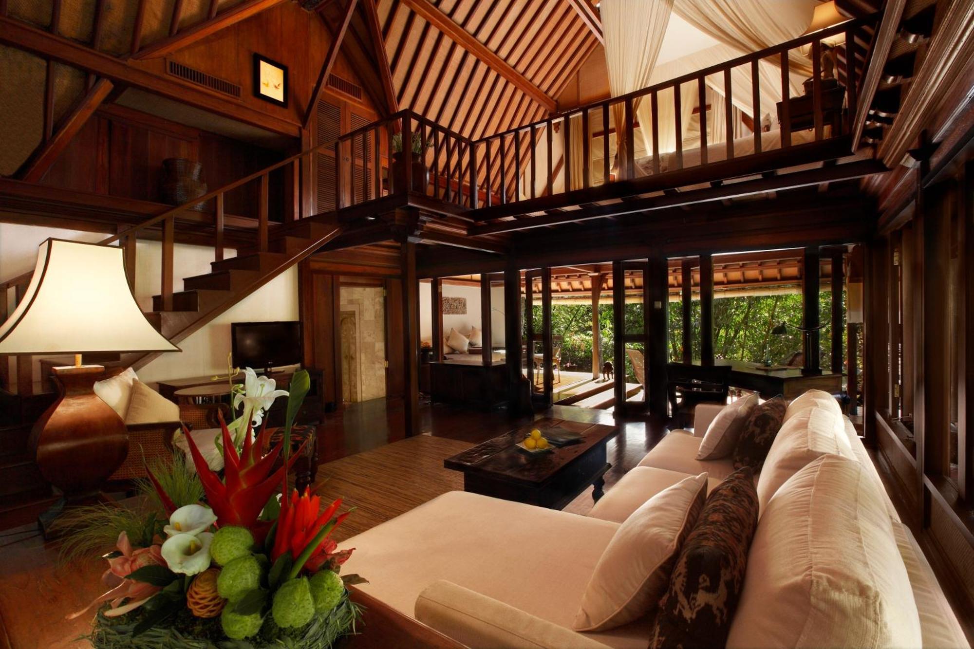 Royal Villa with Afternoon Tea
