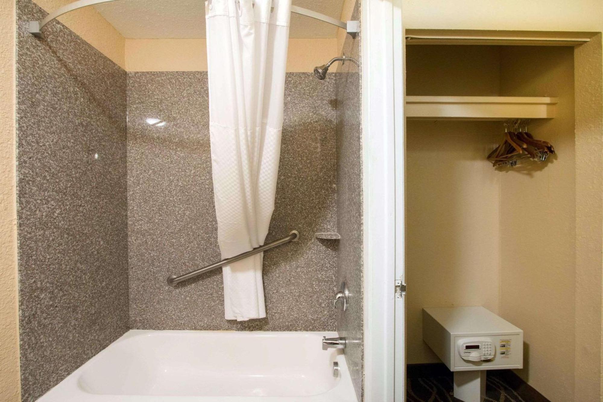 Double Room with Two Double Beds