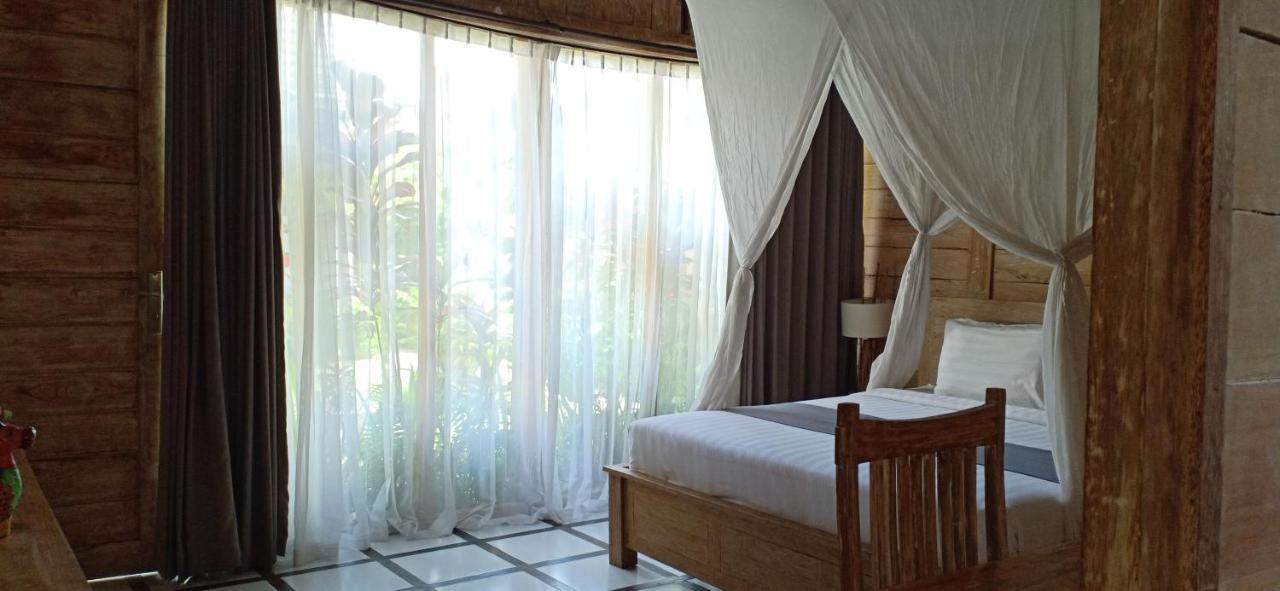 Last Minute Hot Deal at Deluxe Room