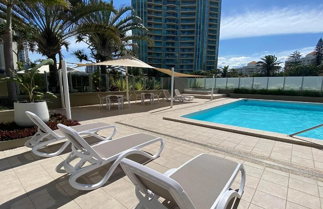 Hi Surf Beachfront Resort Apartments Official Site-1