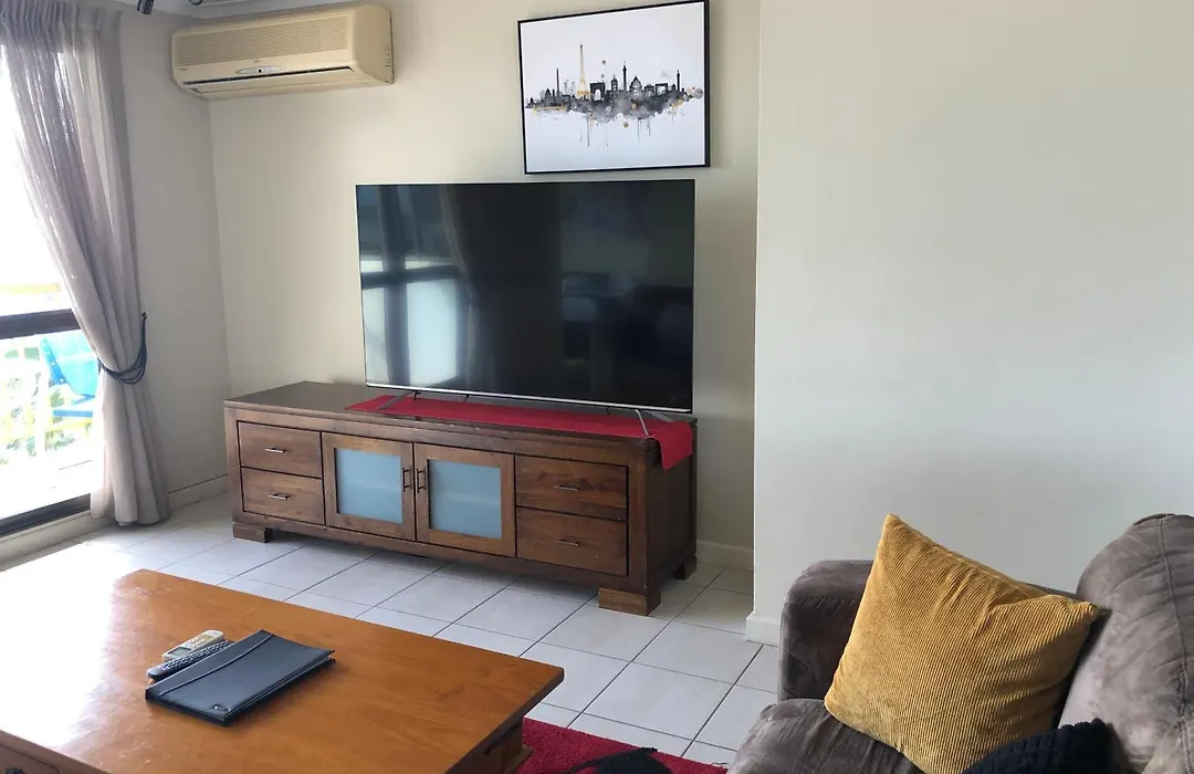 Coral Towers Holiday Suites-1