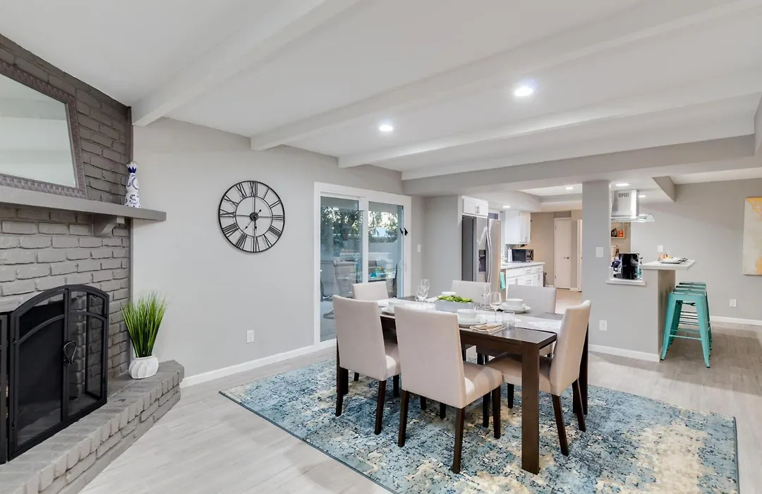 Eugie Terrace Scottsdale-1