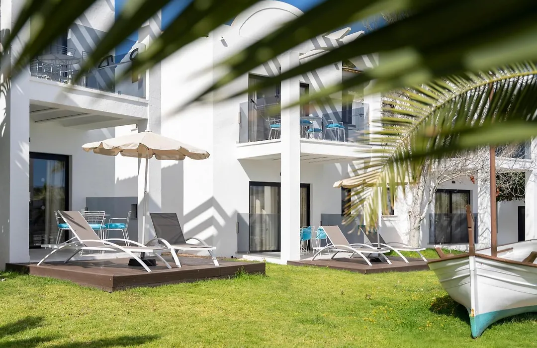 Marsenses Paradise Club-1