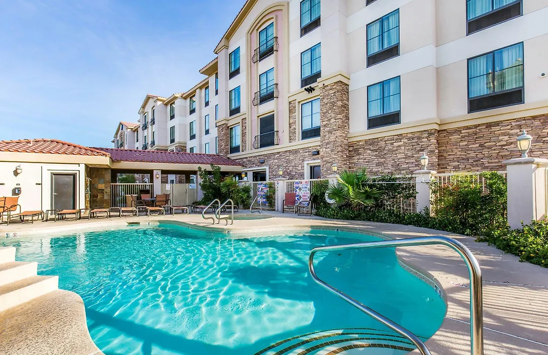 Comfort Inn & Suites Henderson - Las Vegas-1