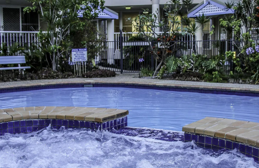 Surfers Beach Holiday Apartments-1