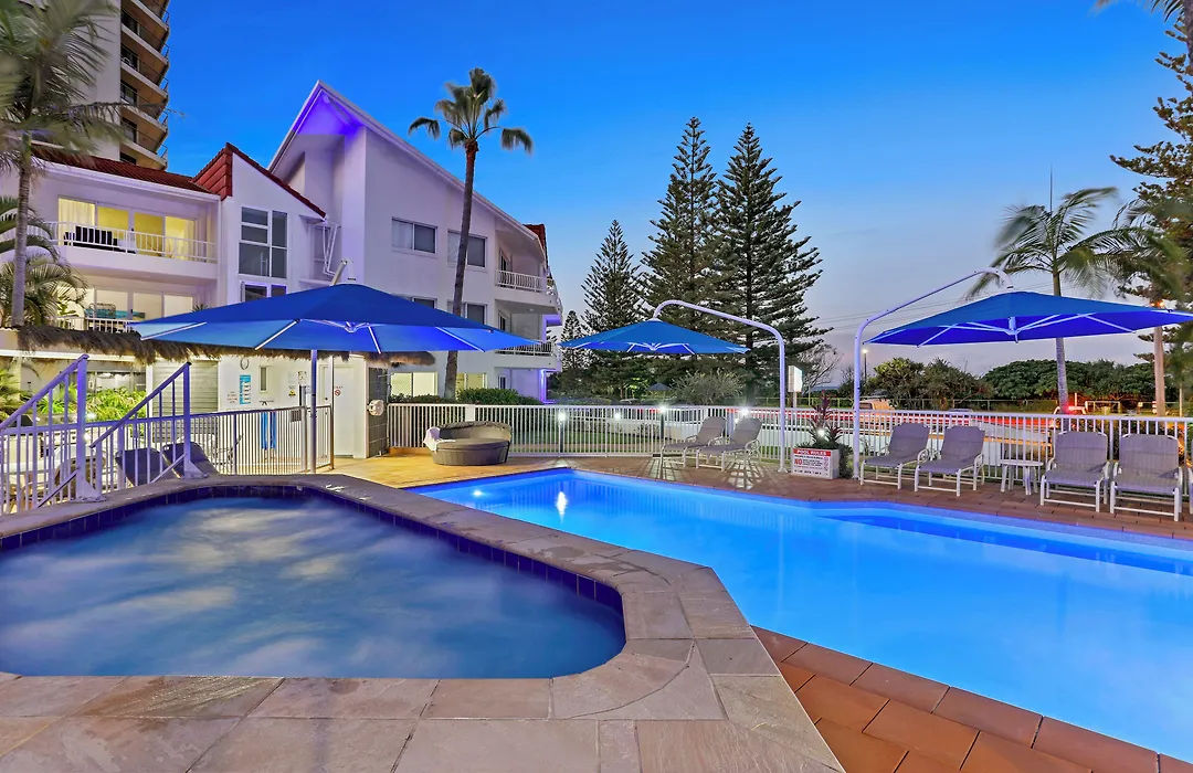 Le Beach Apartments-1