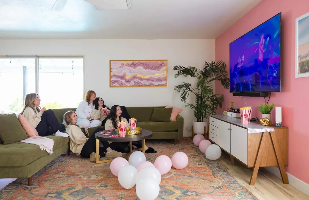 Pink Palms - Bachelorette Dream Pool Spa Bbq-1