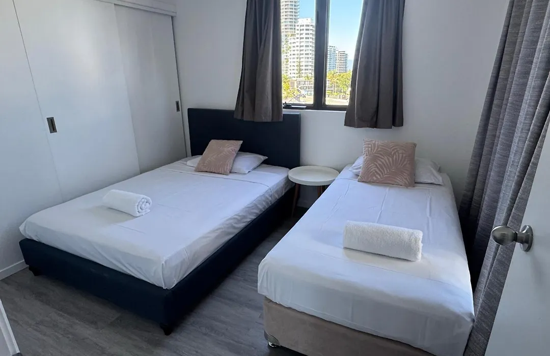 Aristocrat Apartments-1