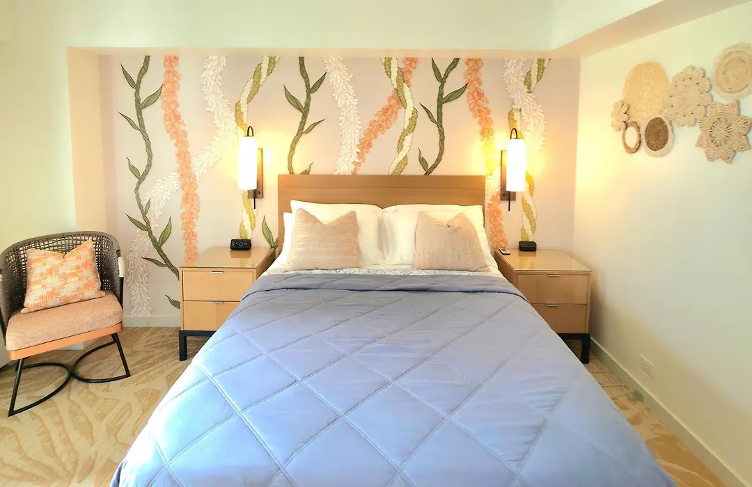 Ocean View Room At Ala Moana Hotel- Fees Include-1
