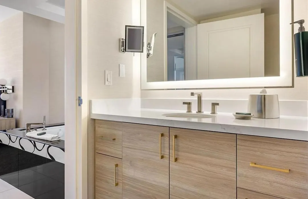 Suites At Elara Las Vegas Center Strip-No Resort Fees-1