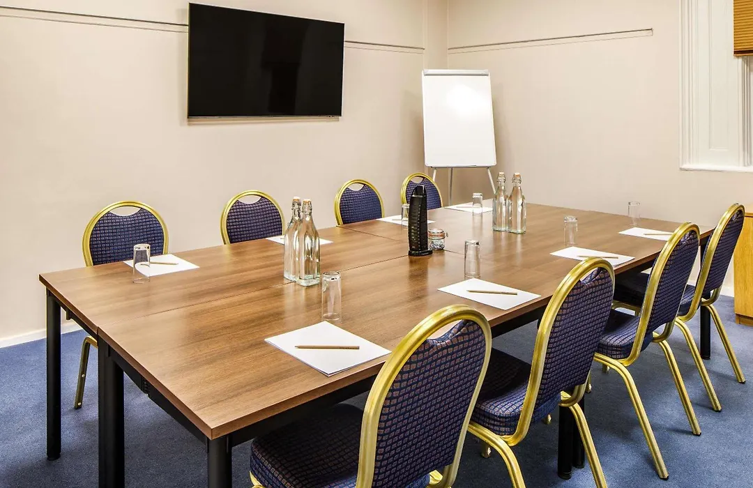 Mercure Maidstone Great Danes Hotel-1